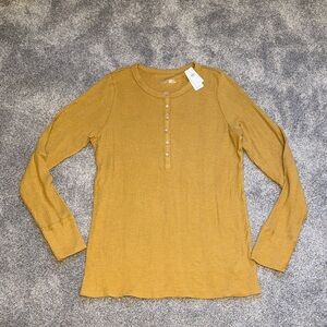 NWT Aerie Mustard Long Sleeve Henley